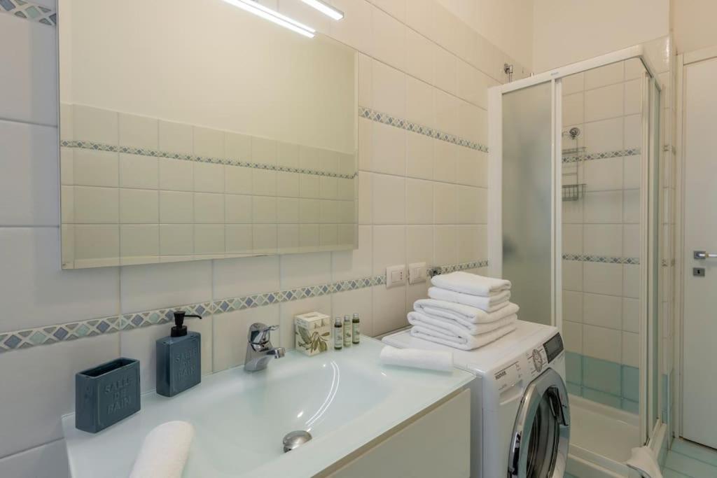 Bnbutler - Strigelli, 13 - Accogliente Bilocale Con Balcone Milano Esterno foto
